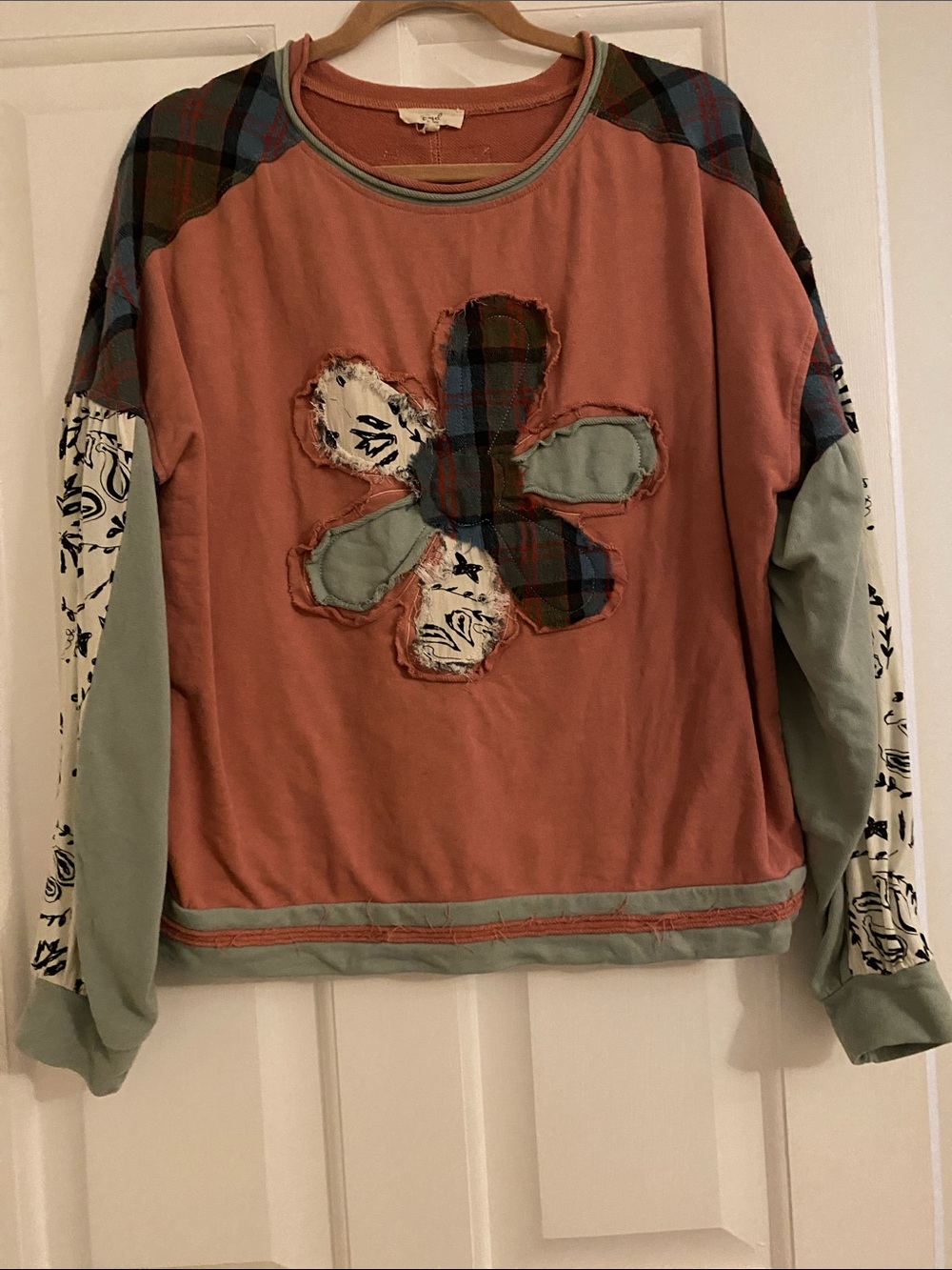 easel Patchwork Flower Crewneck Sweater - Dusty Rose & Sage